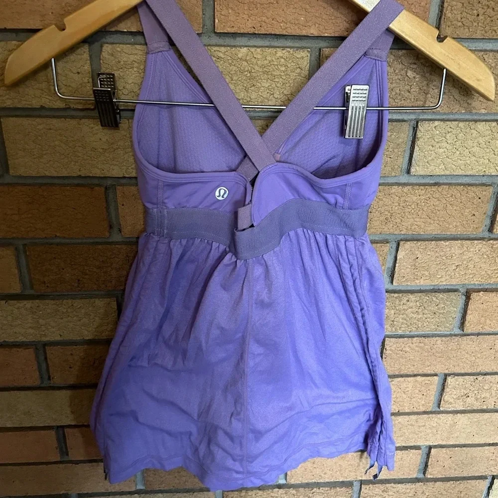 Lululemon Criss Cross Tank Purple Elastic Banded Size 6